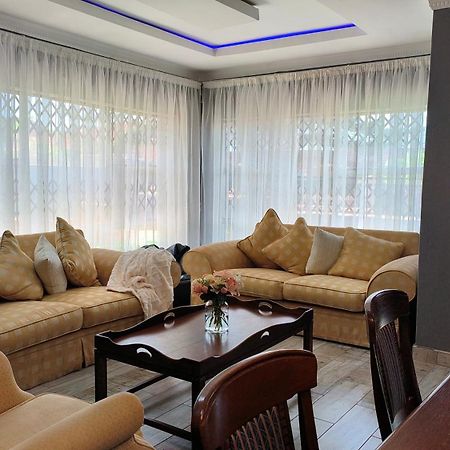 The Greenary Guest House And Restaurant Тохоянду Екстериор снимка